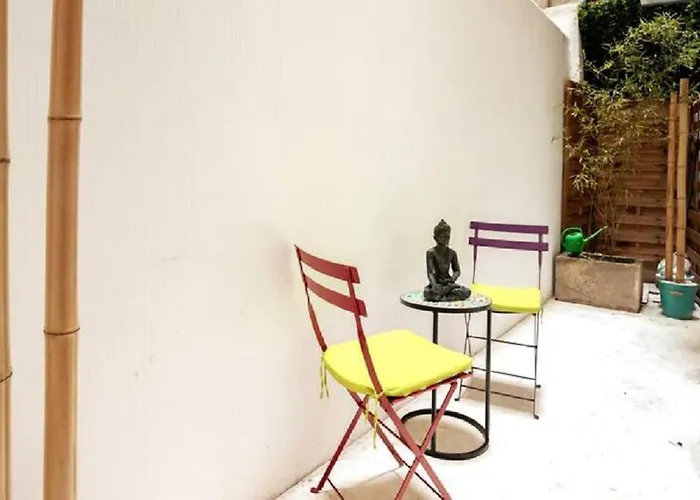 Laura\'S Home